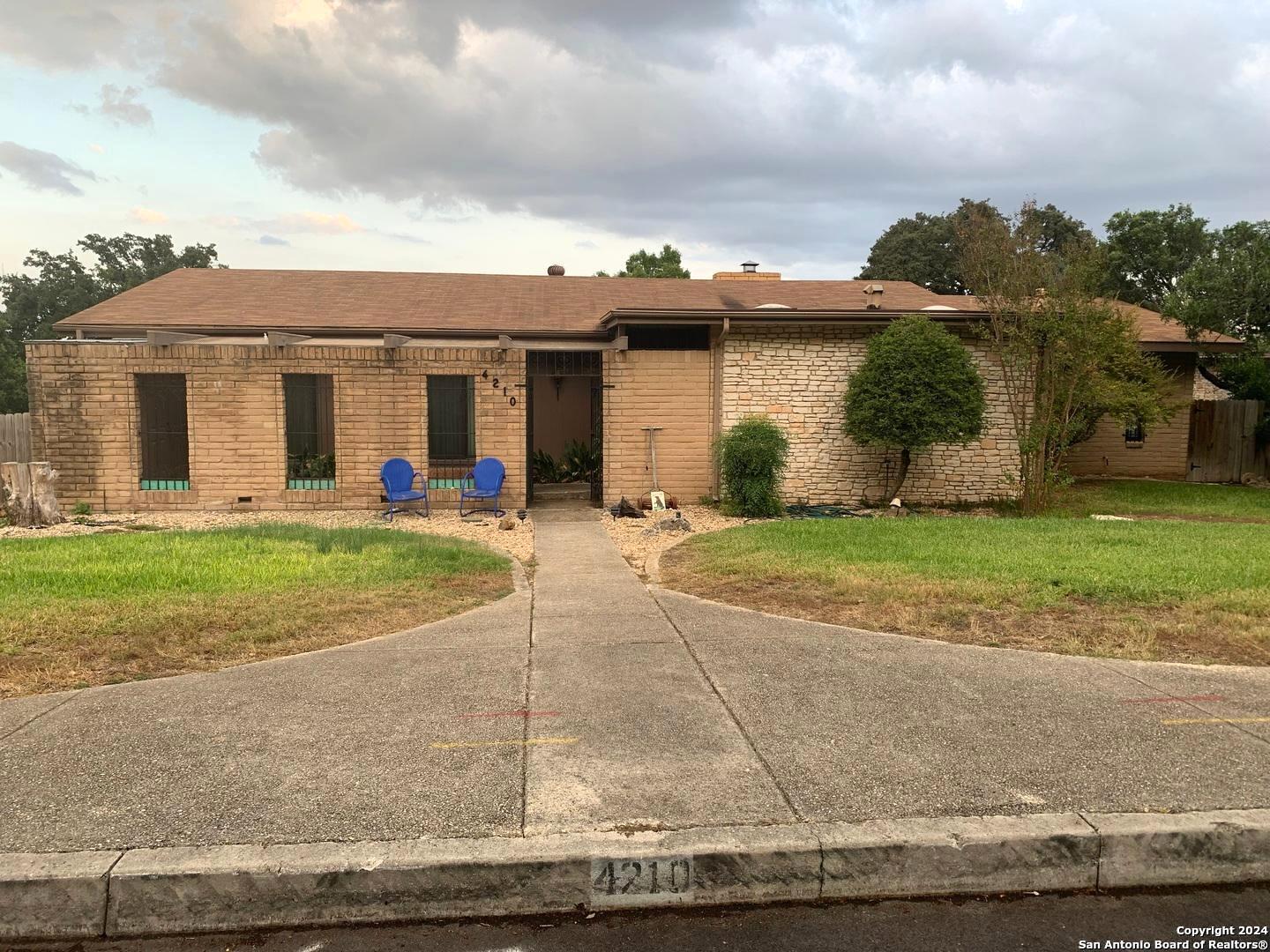 4210 Laurel Trail San Antonio TX 78240
