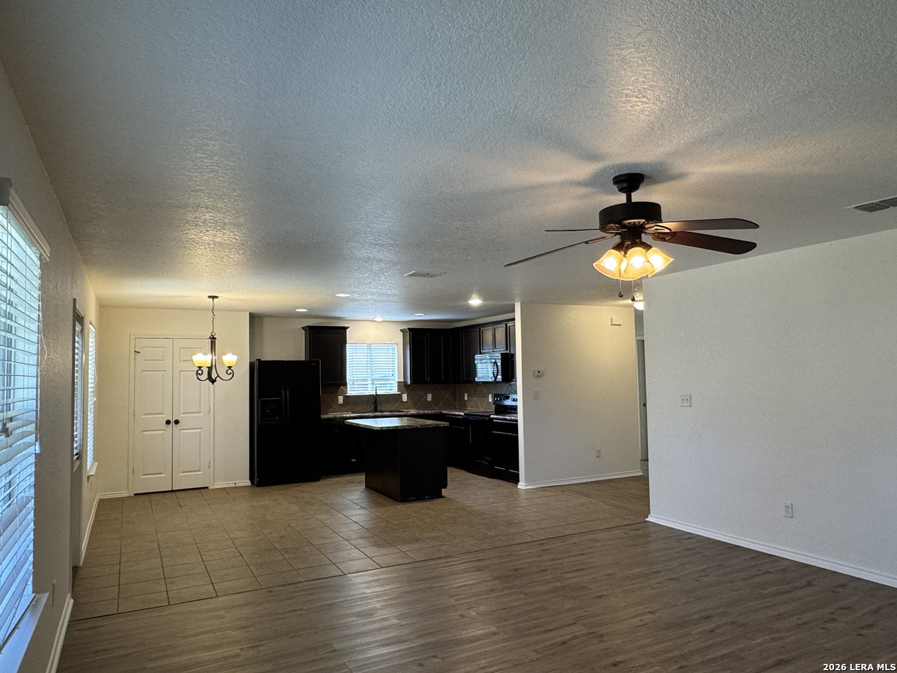 9022 Walking Creek San Antonio TX 78254