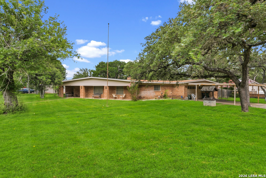 210 Kimberly Drive Universal City TX 78148