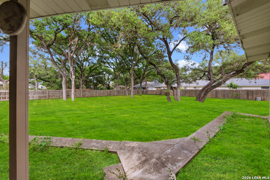 210 Kimberly Drive Universal City TX 78148