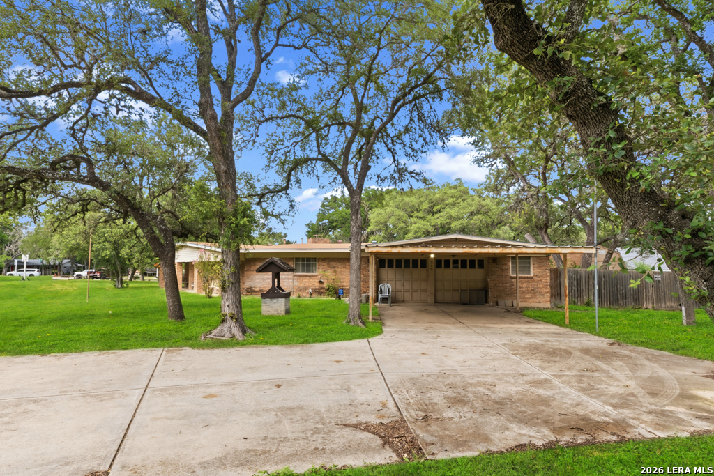 210 Kimberly Drive Universal City TX 78148