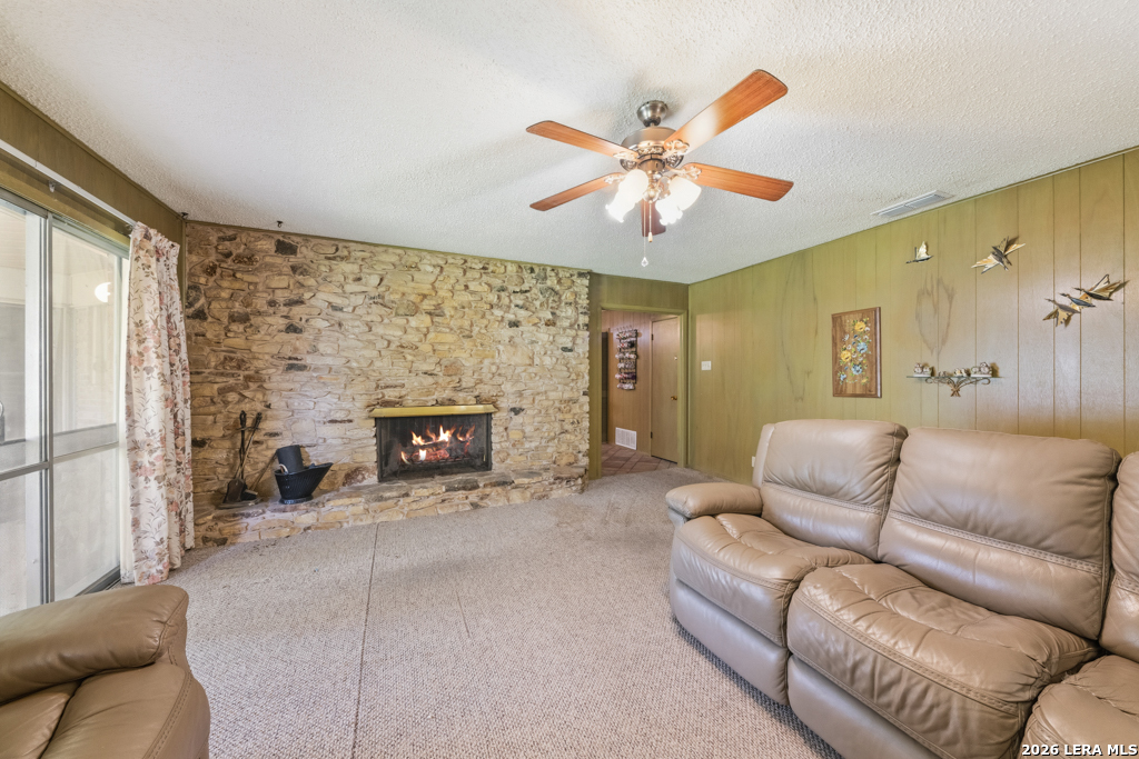 210 Kimberly Drive Universal City TX 78148