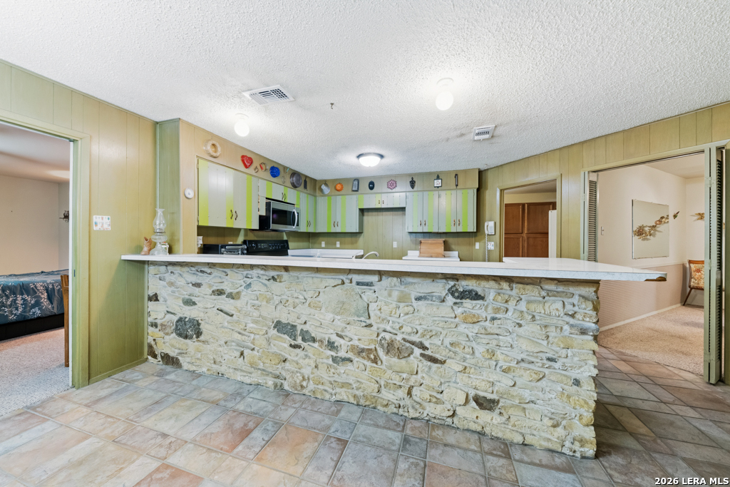 210 Kimberly Drive Universal City TX 78148