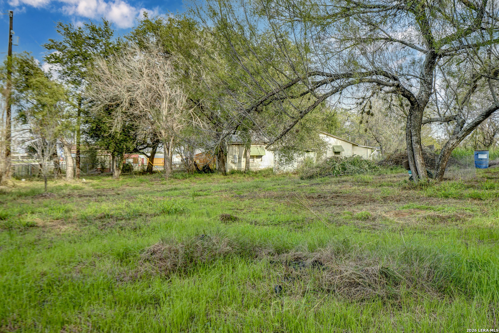 17770 Interstate 35 S Lytle TX 78052