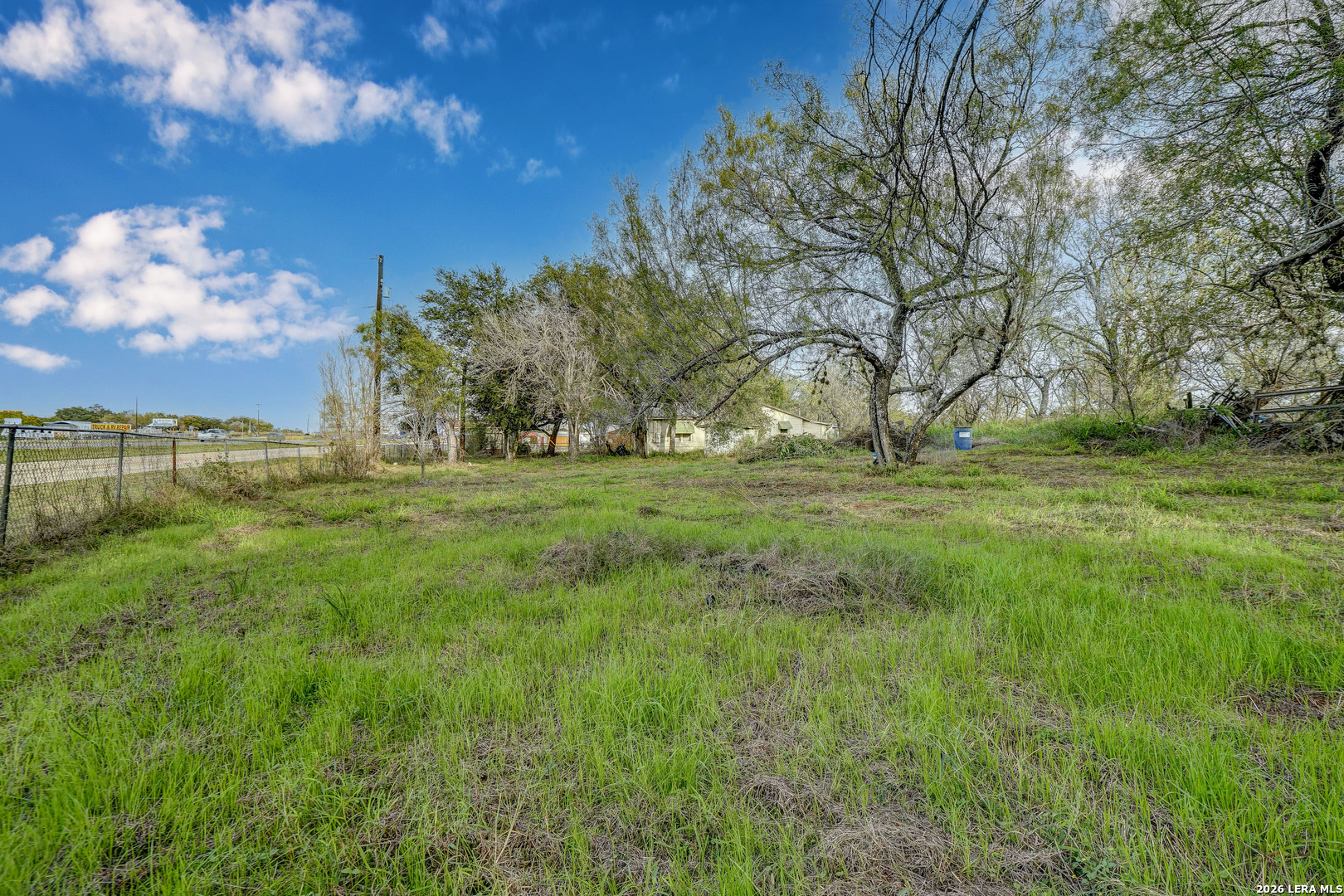 17770 Interstate 35 S Lytle TX 78052