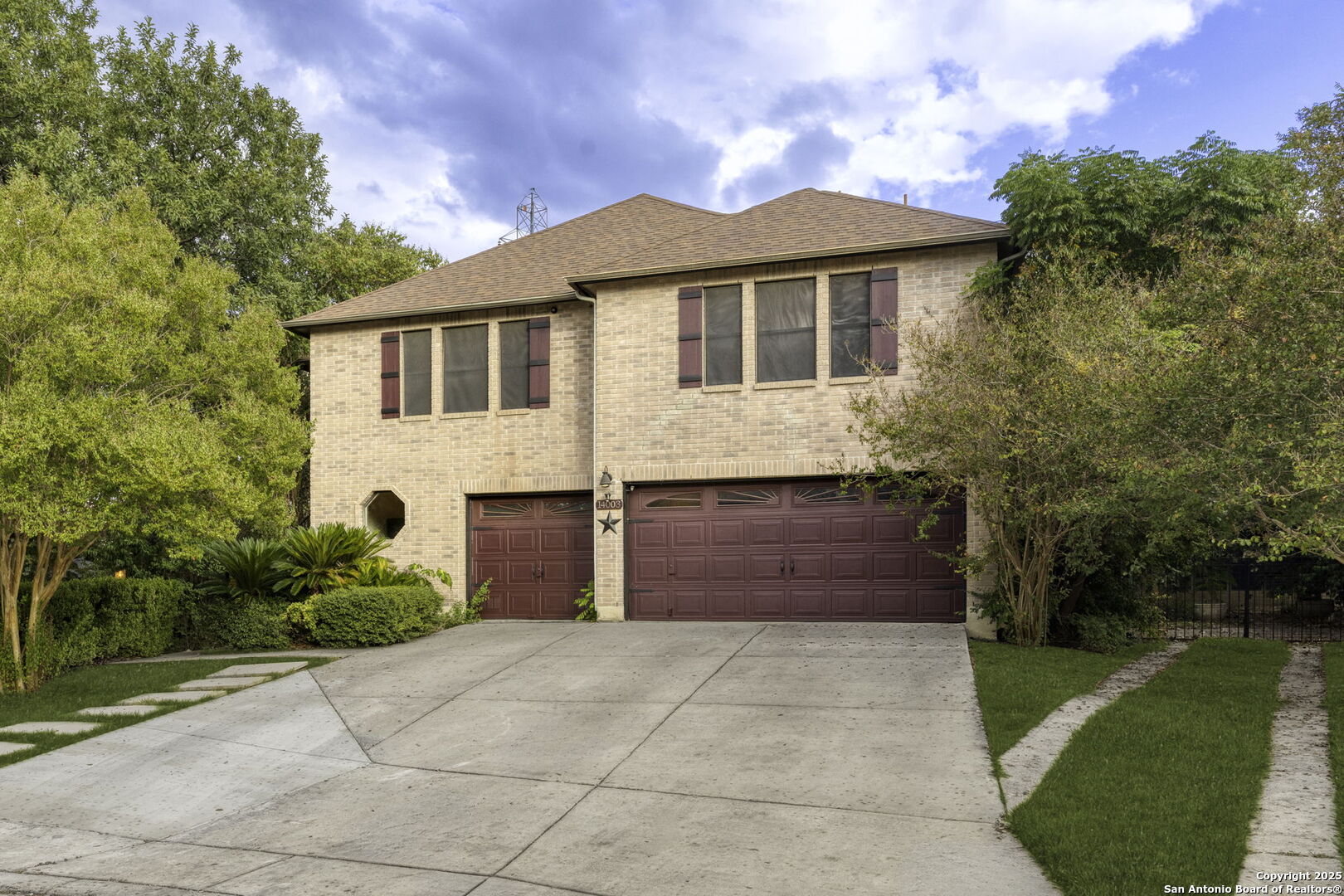 14003 Cougar Rock Drive San Antonio TX 78230