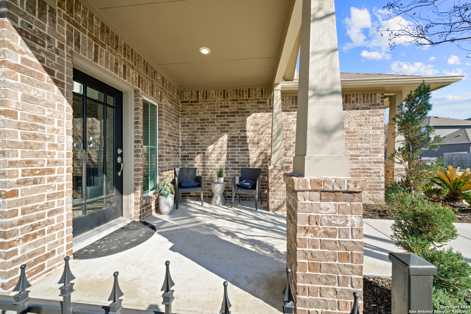 9311 Kinsel Park Converse TX 78109
