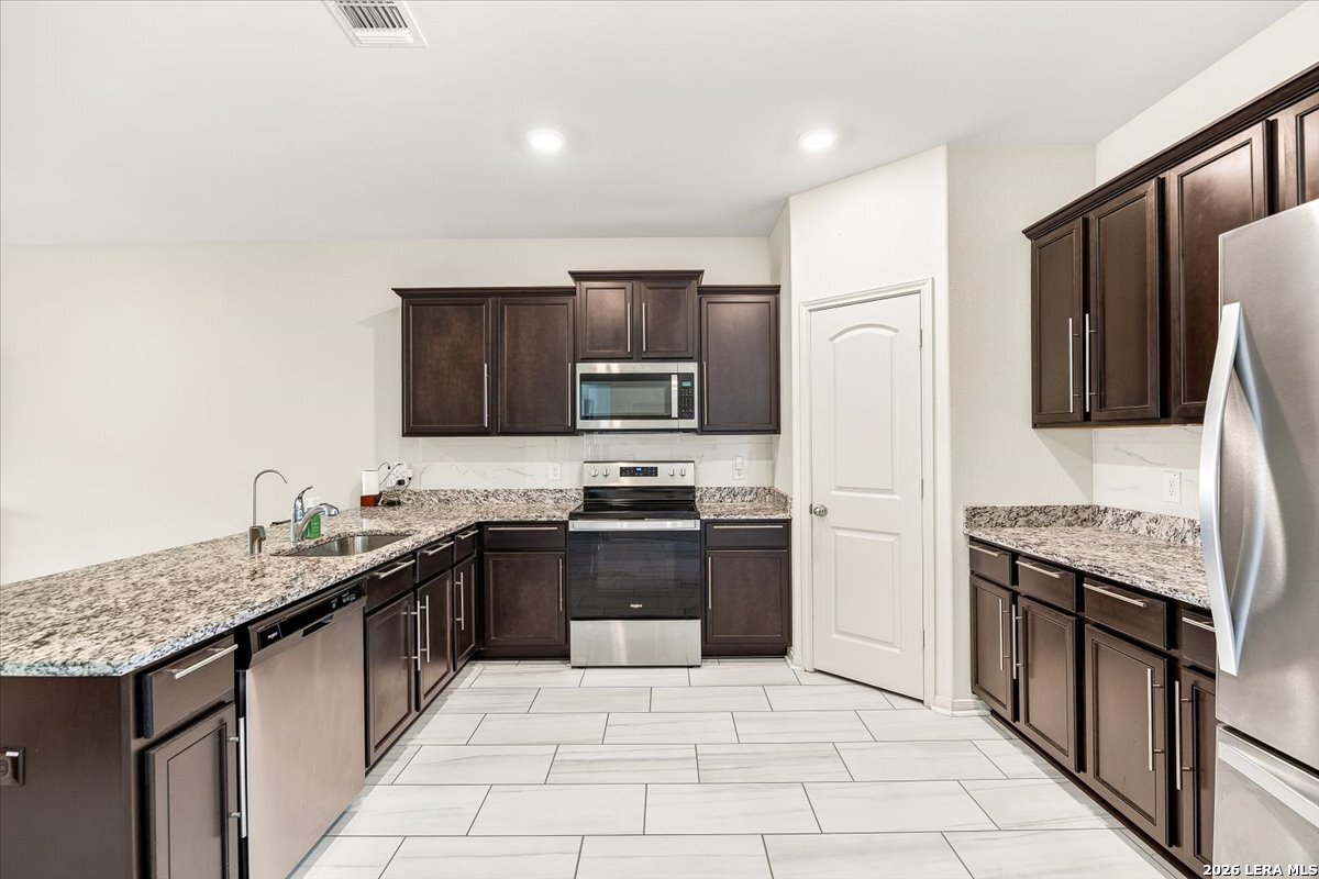 10930 Monterey Pike Converse TX 78109