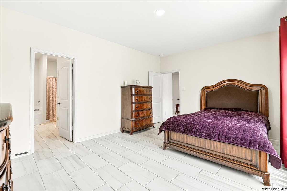 10930 Monterey Pike Converse TX 78109