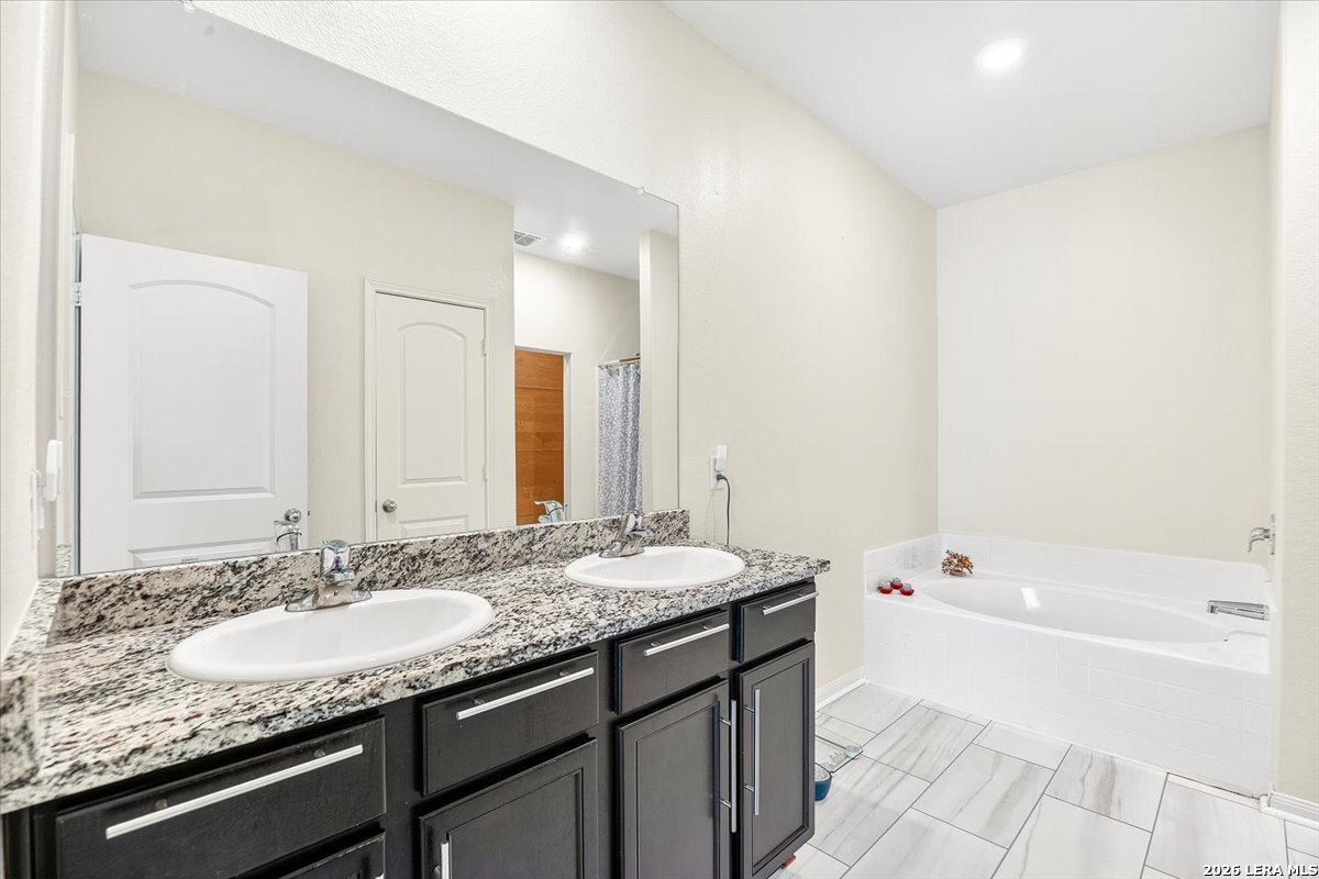 10930 Monterey Pike Converse TX 78109