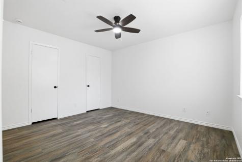 13823 Durwood San Antonio TX 78233
