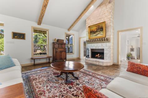 122 Woodland Ranch Road Boerne TX 78015