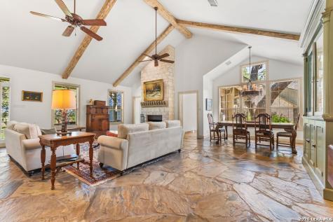 122 Woodland Ranch Road Boerne TX 78015