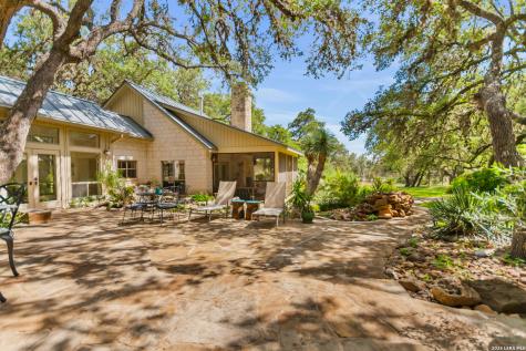 122 Woodland Ranch Road Boerne TX 78015