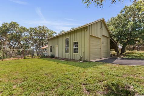 122 Woodland Ranch Road Boerne TX 78015