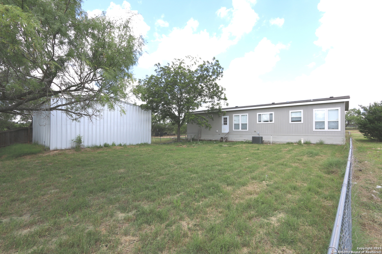 7510 Pittman Road Adkins TX 78101