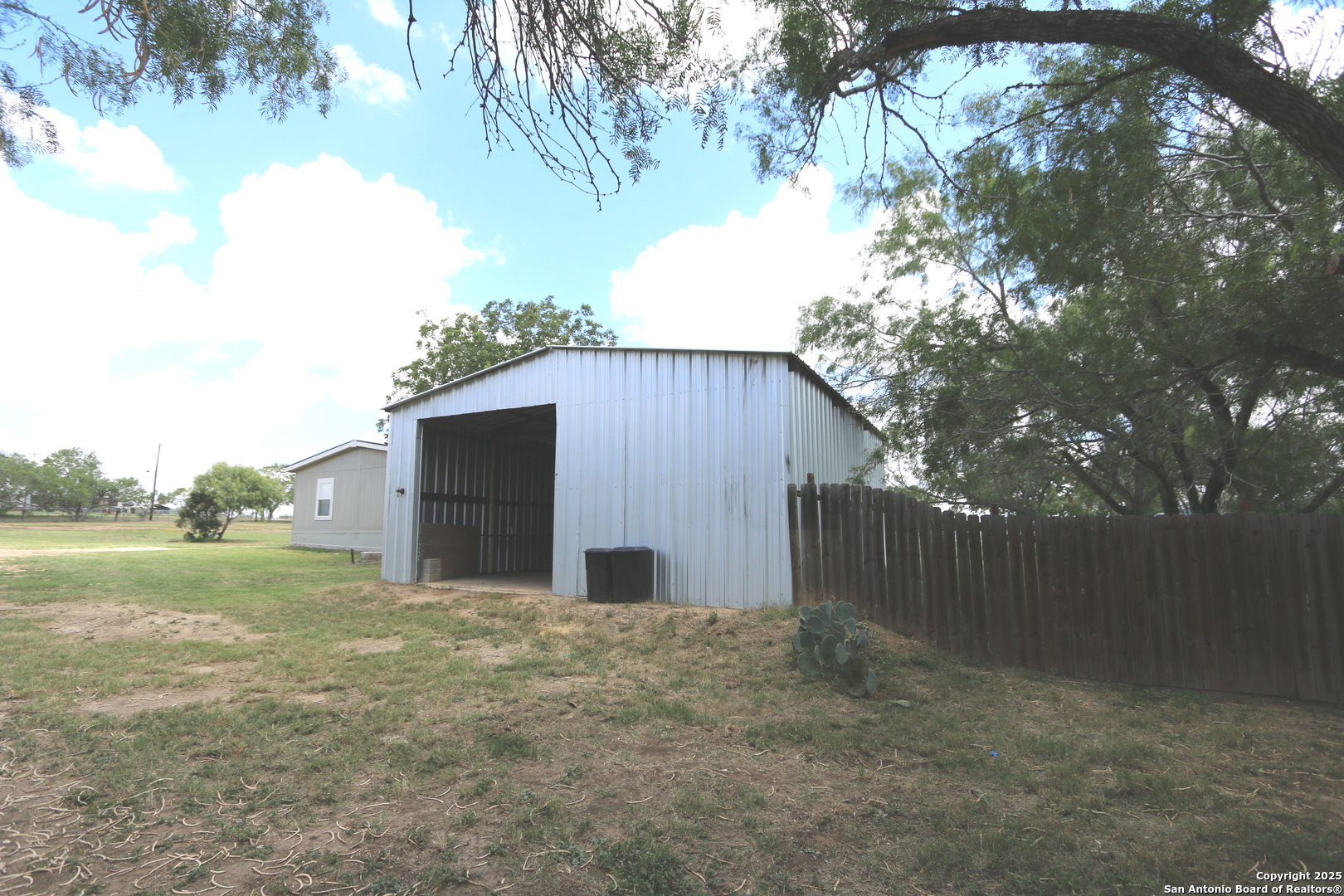 7510 Pittman Road Adkins TX 78101