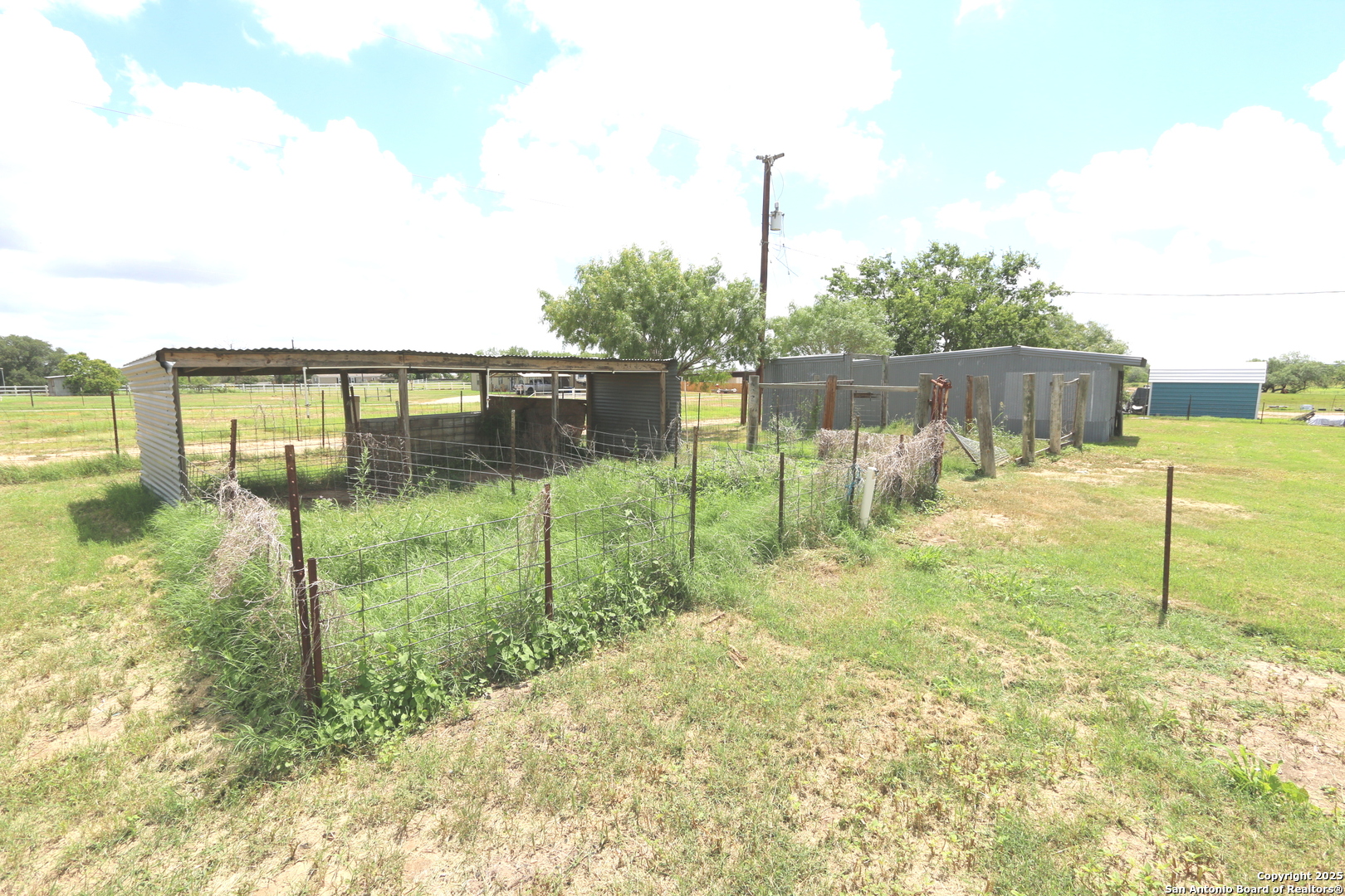 7510 Pittman Road Adkins TX 78101