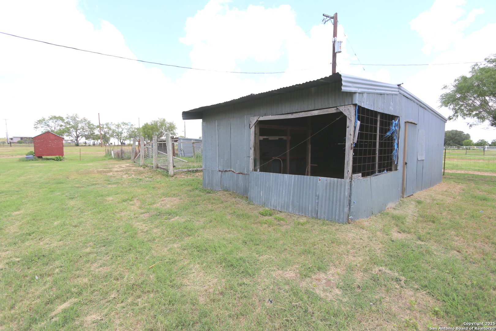 7510 Pittman Road Adkins TX 78101