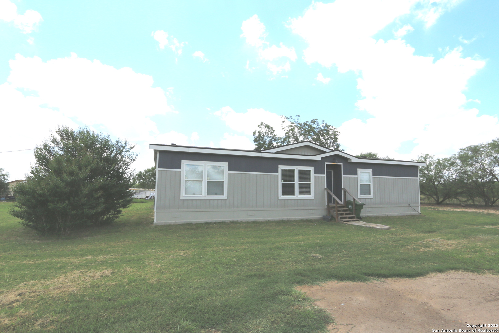 7510 Pittman Road Adkins TX 78101