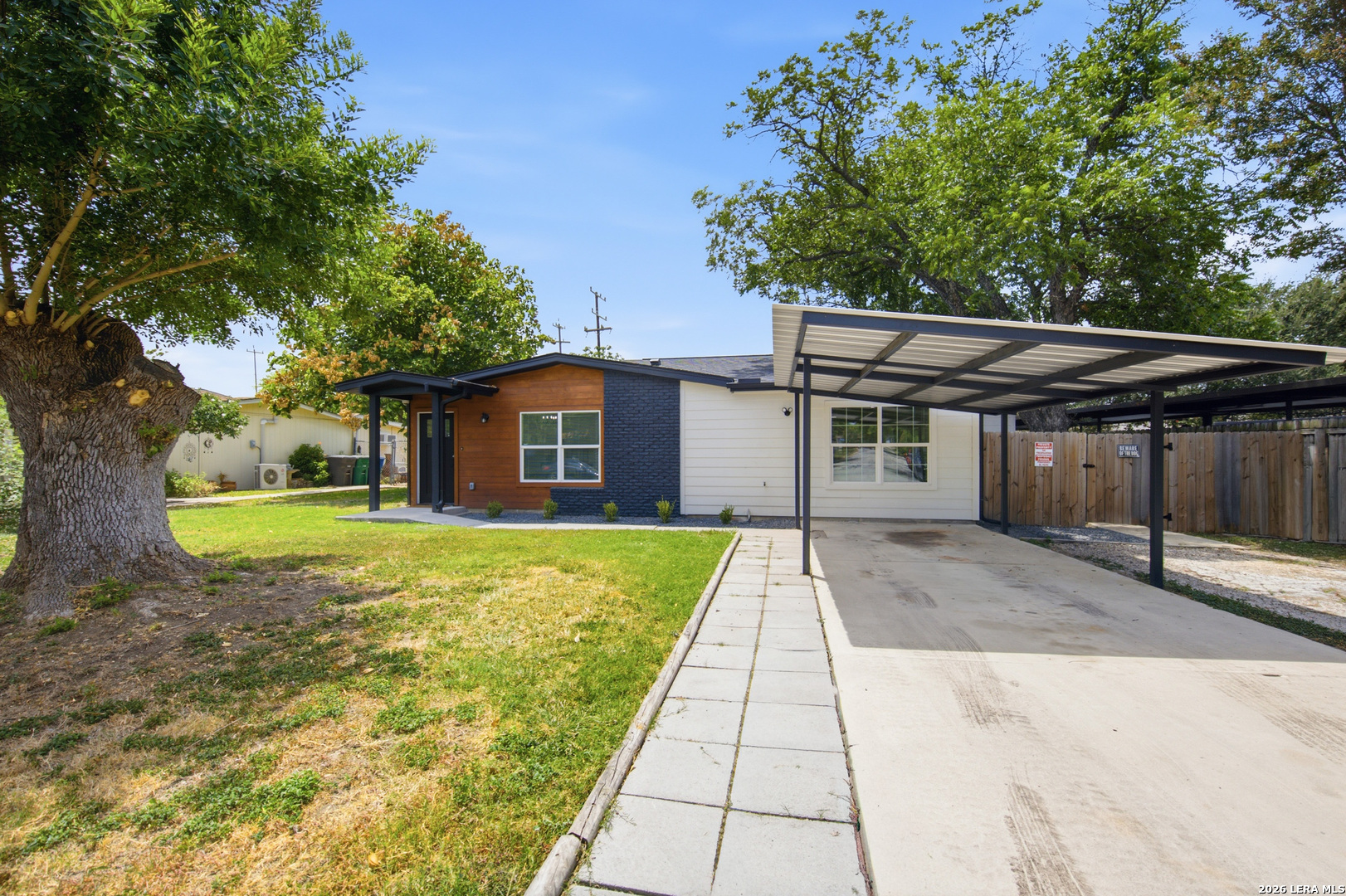 526 Springwood Lane San Antonio TX 78216