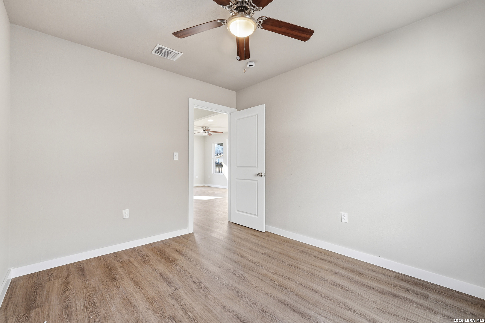 2042 Hicks San Antonio TX 78210