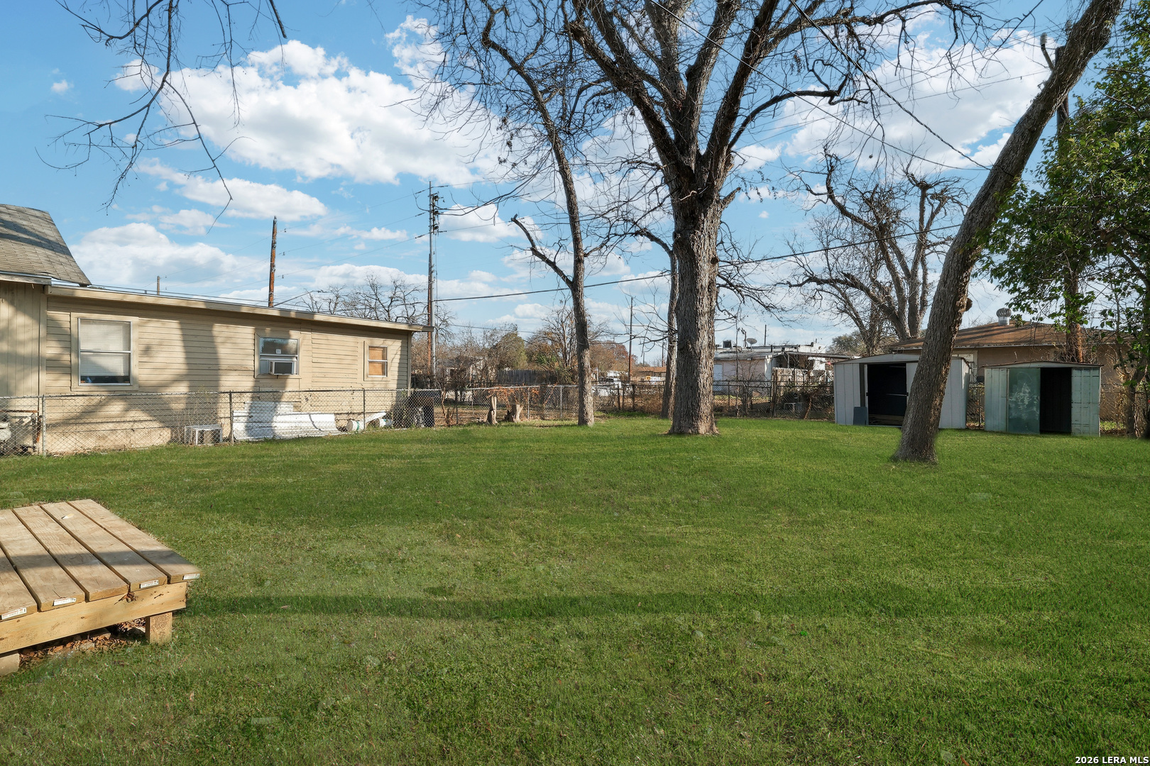 2042 Hicks San Antonio TX 78210