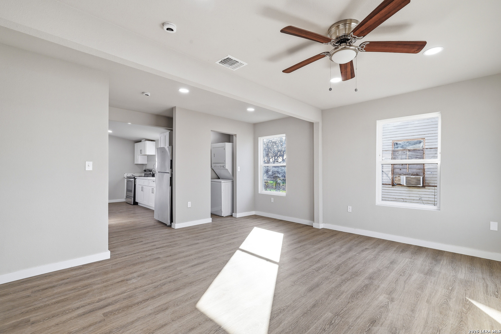 2042 Hicks San Antonio TX 78210
