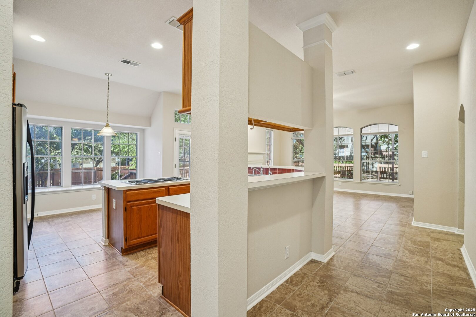 9403 Oakwood San Antonio TX 78254
