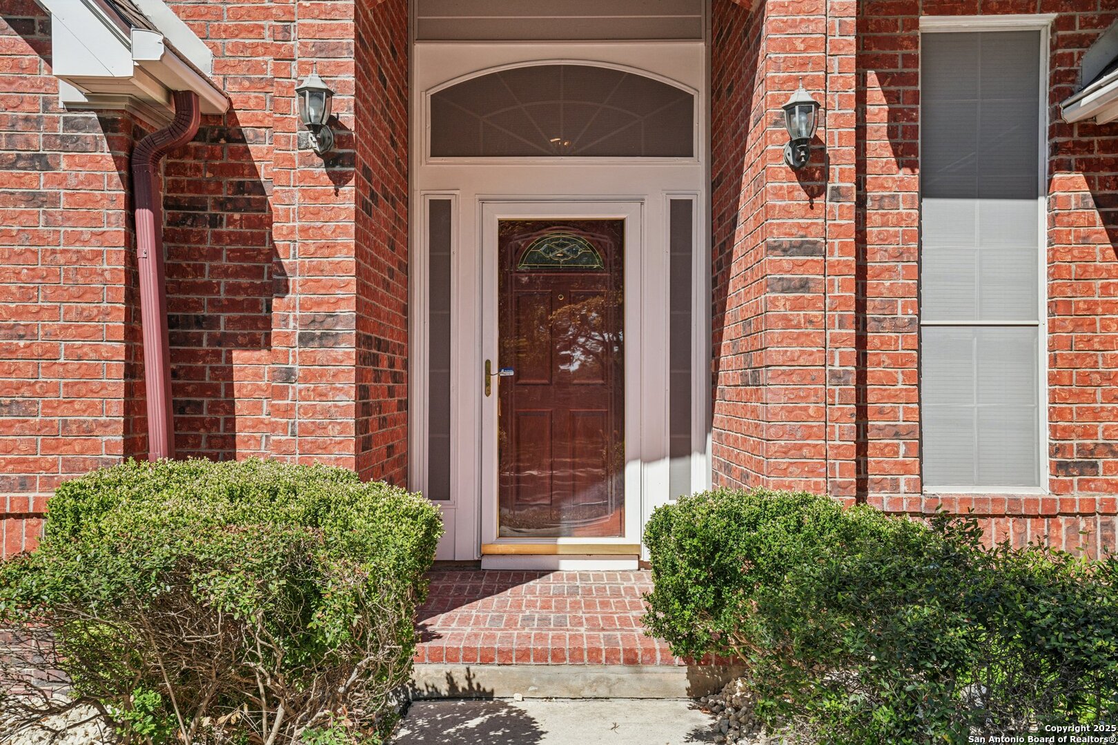 9403 Oakwood San Antonio TX 78254