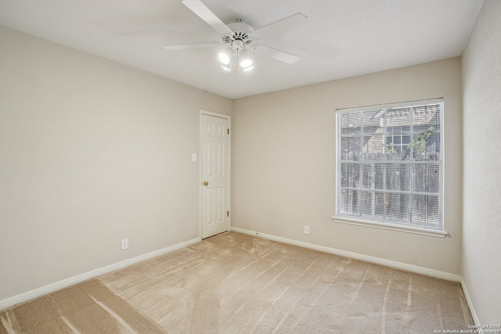 9403 Oakwood San Antonio TX 78254