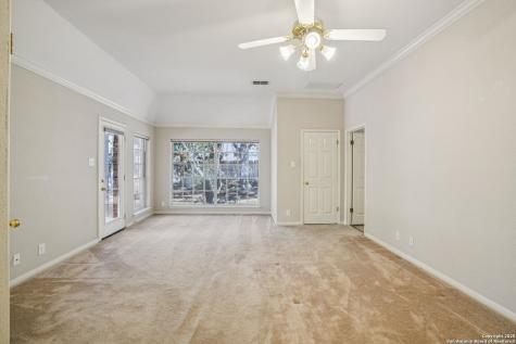 9403 Oakwood San Antonio TX 78254