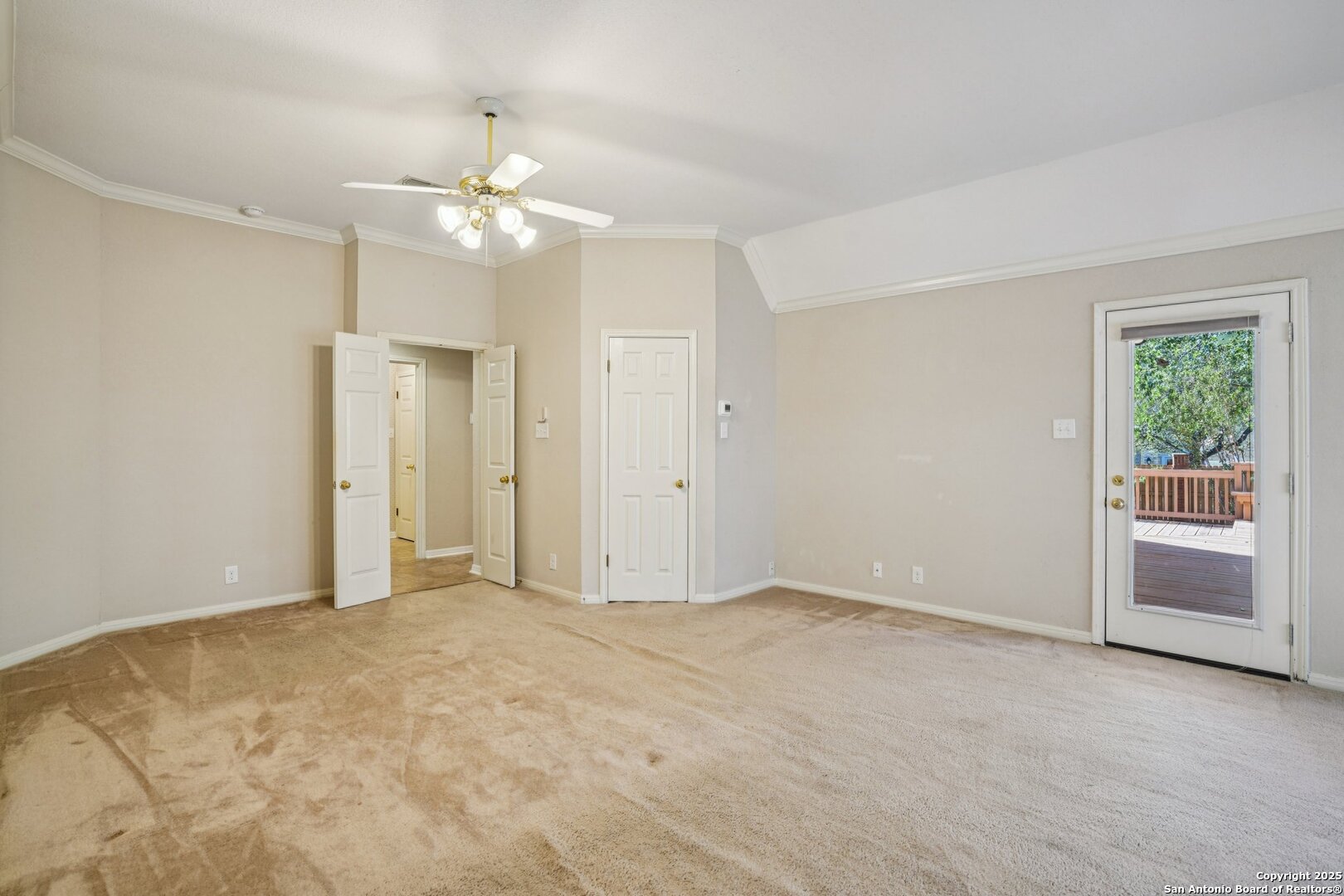 9403 Oakwood San Antonio TX 78254