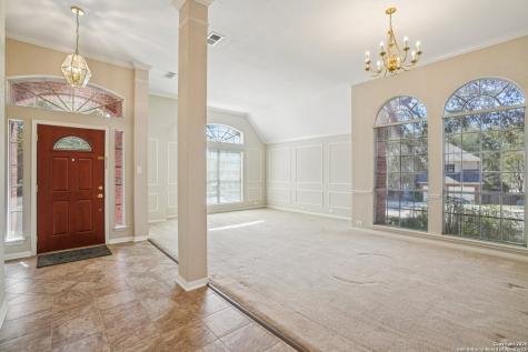 9403 Oakwood San Antonio TX 78254
