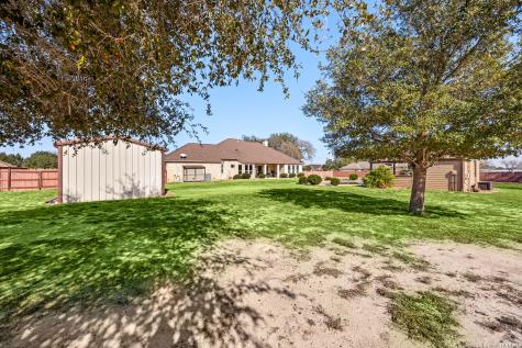133 Vintage Ranch Circle La Vernia TX 78121