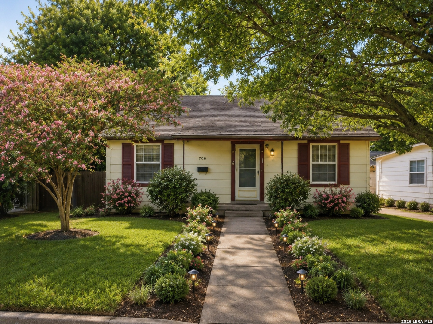 706 W Lullwood San Antonio TX 78212