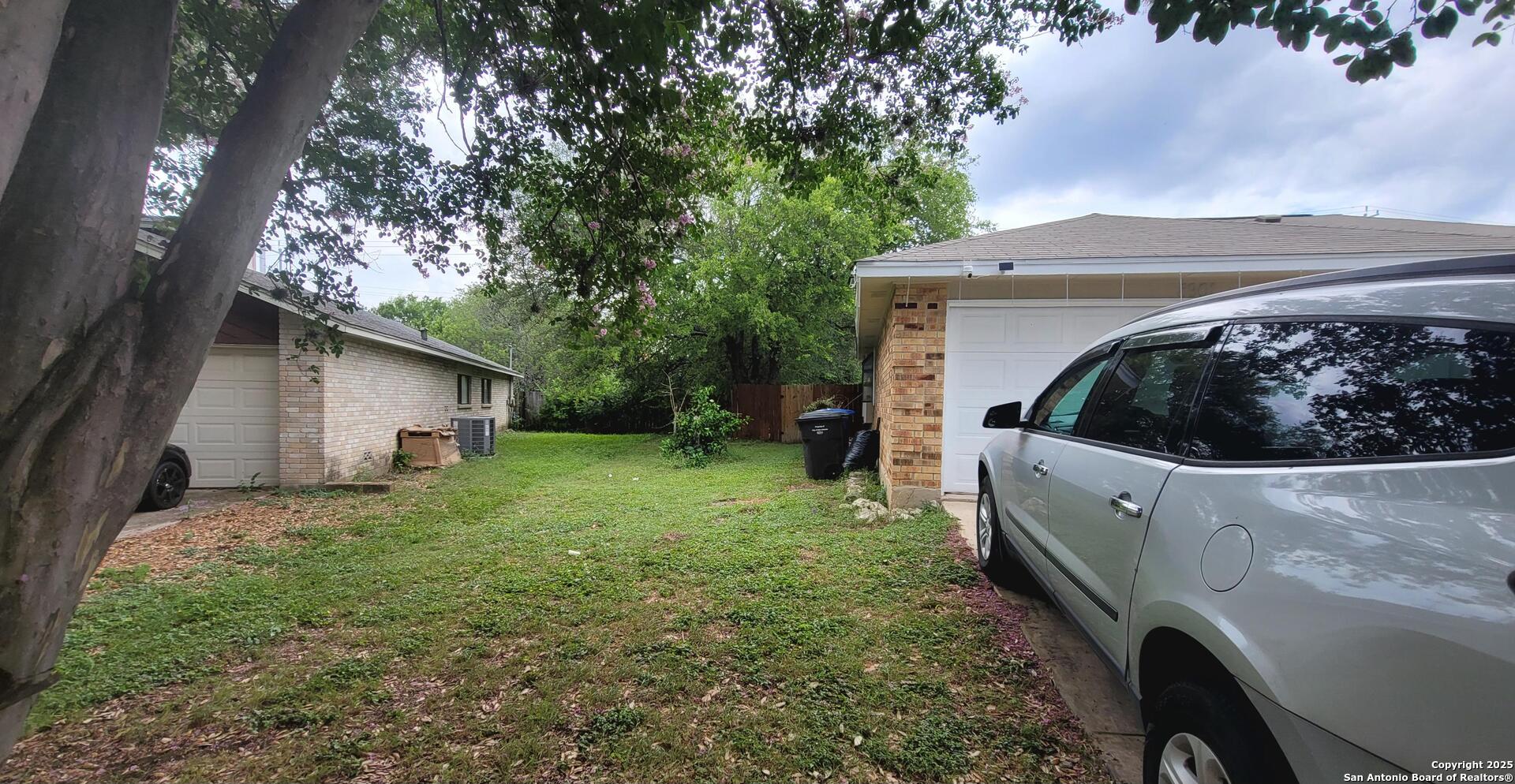 8901 Timber Cut San Antonio TX 78250