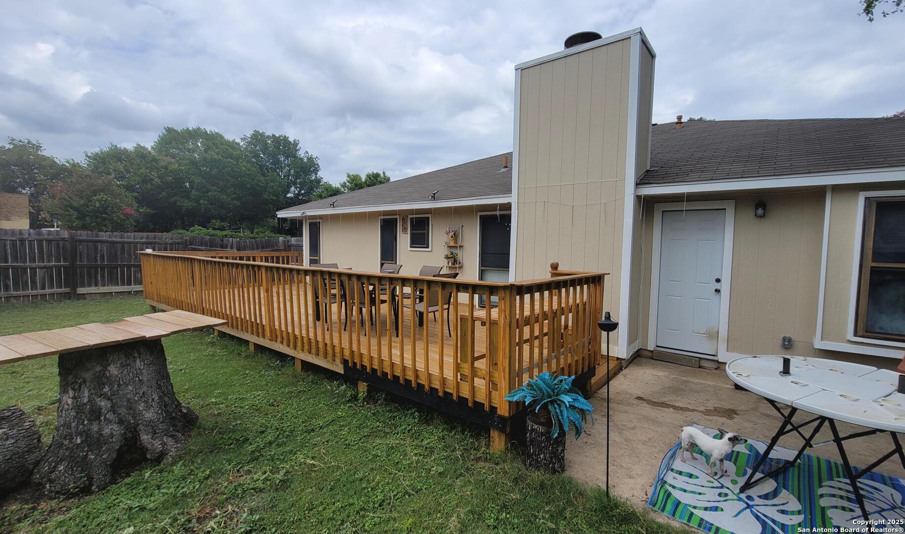 8901 Timber Cut San Antonio TX 78250