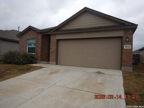 10643 Vinateros Drive Converse TX 78109