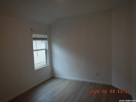 10643 Vinateros Drive Converse TX 78109