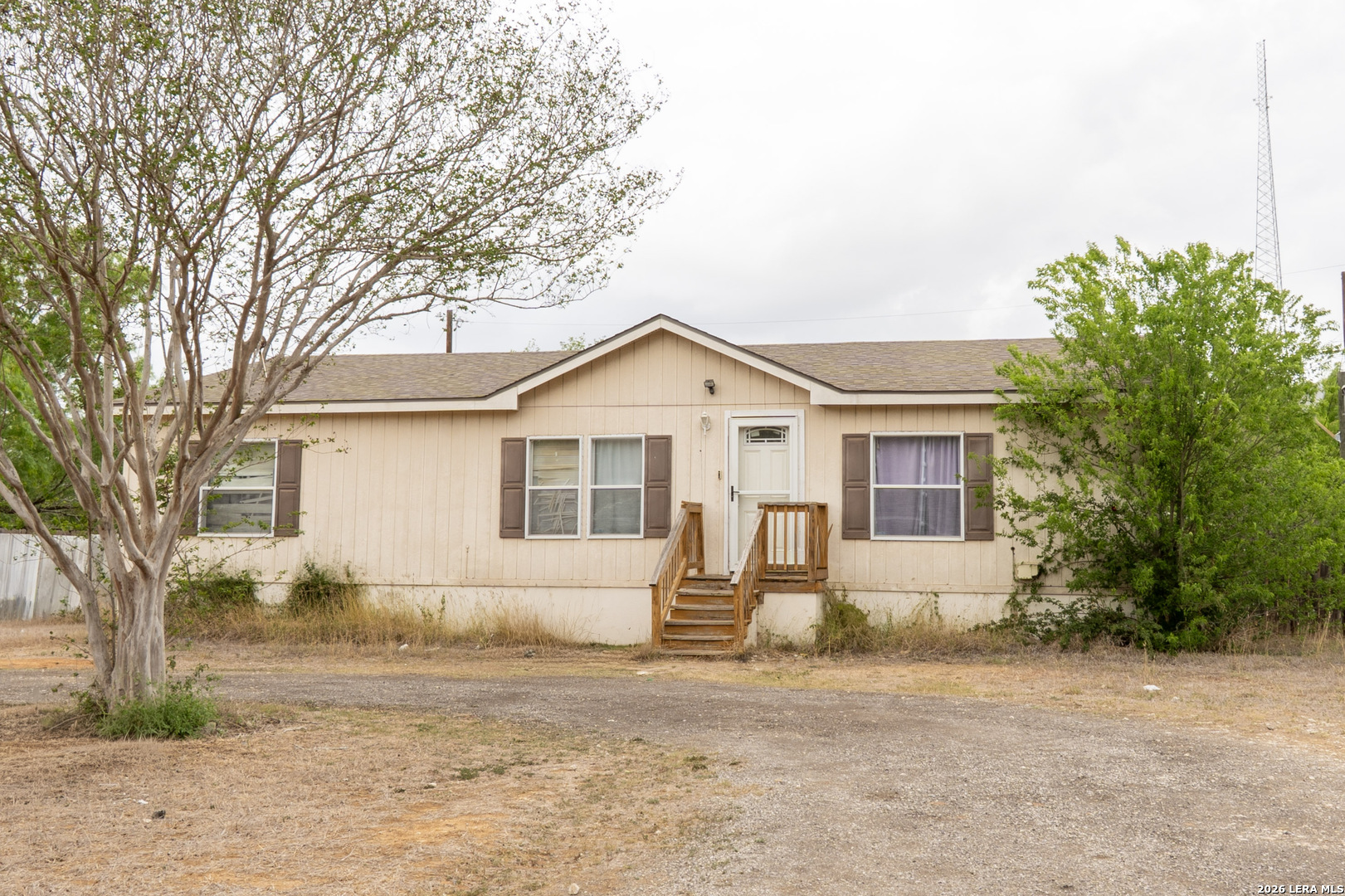 507 Beech Jourdanton TX 78026