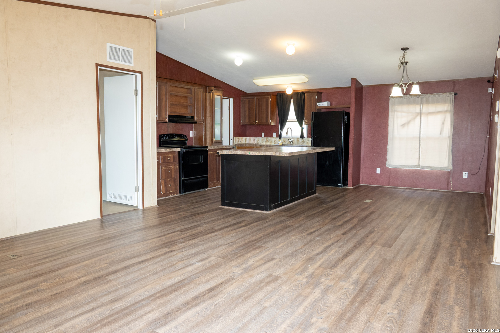 507 Beech Jourdanton TX 78026
