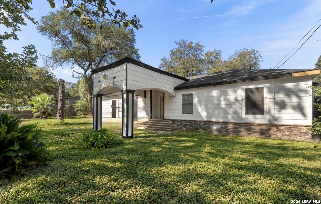 22823 Skila Drive Elmendorf TX 78112