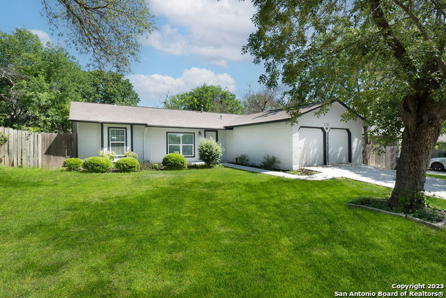5131 Campe Verde Drive San Antonio TX 78233