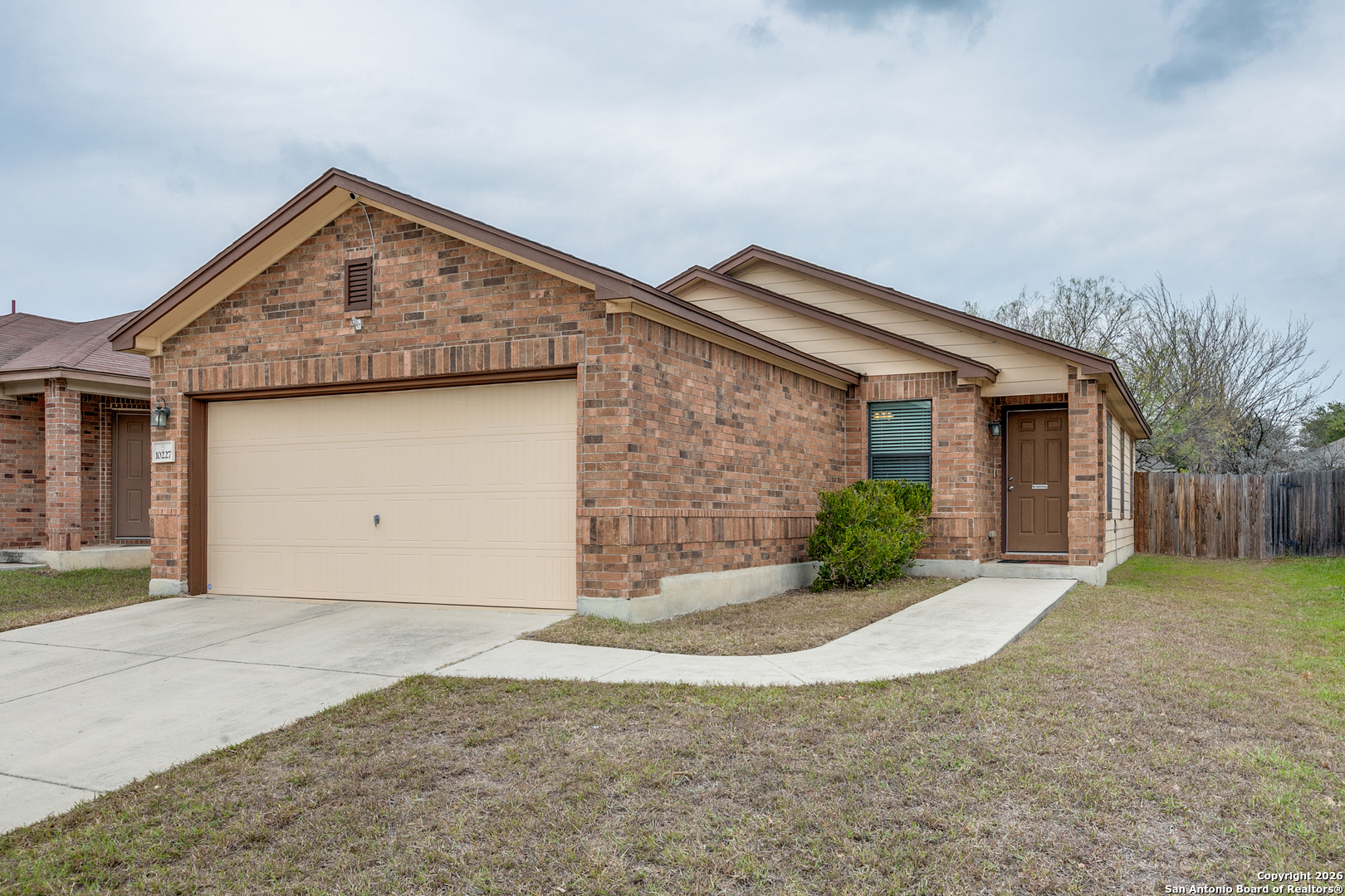 10227 Dixon Wood San Antonio TX 78245
