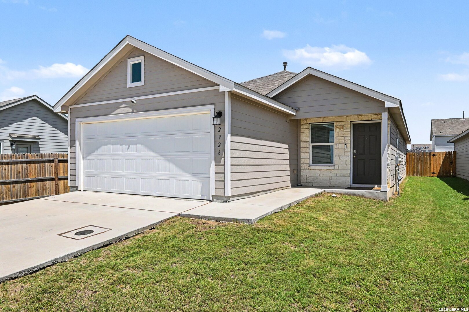 2926 Charpak Drive Converse TX 78109