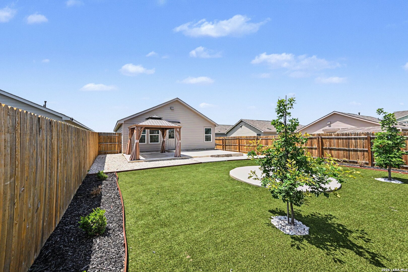 2926 Charpak Drive Converse TX 78109