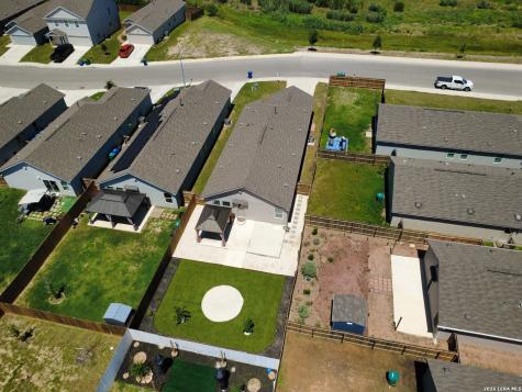 2926 Charpak Drive Converse TX 78109