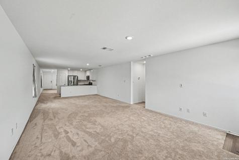 2926 Charpak Drive Converse TX 78109