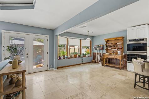 3118 Wroxton Road San Antonio TX 78217